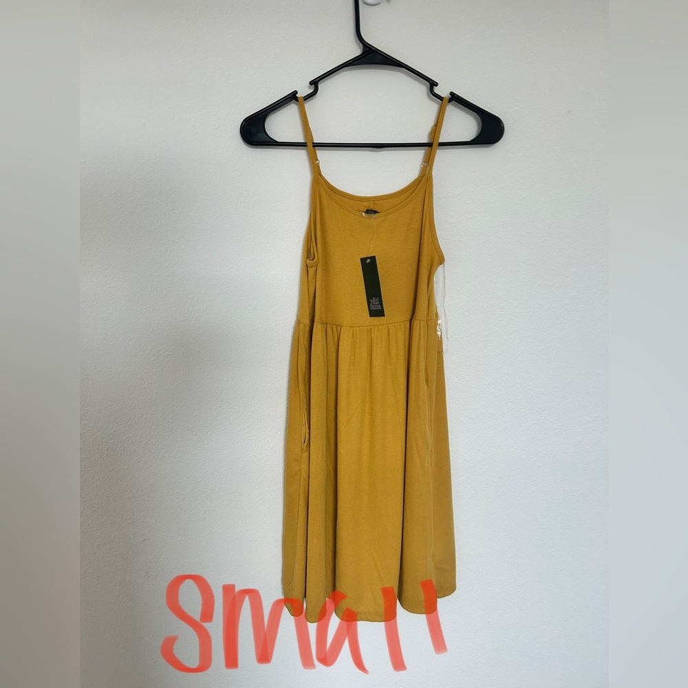 Bundle of 5 dresses!! Sizes xs-small. All either lightly used or brand new.